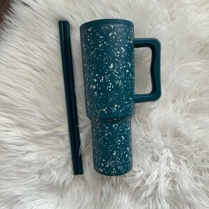 Simple Modern 40oz Emerald Terrazzo Trek Tumbler